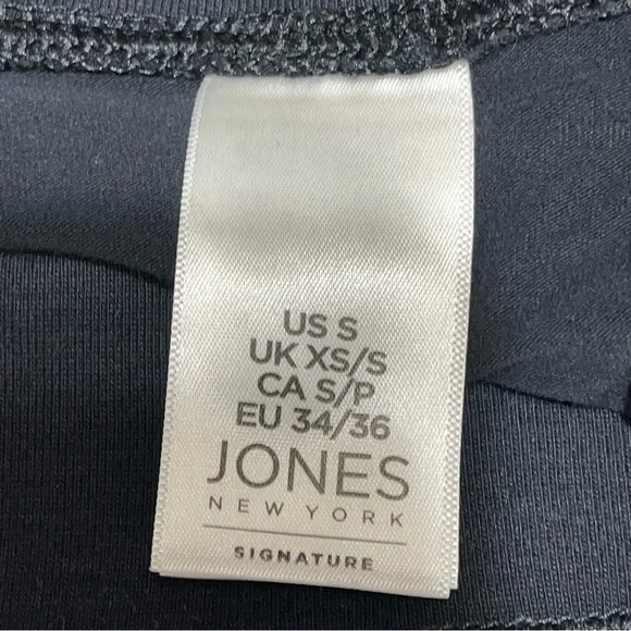 Jones New‎ York Signature Black Small Skort - Picture 7 of 10